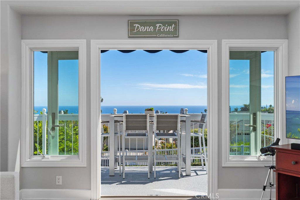 33691 Granada, Dana Point CA 92629 - photo 11
