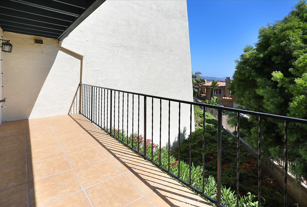 Balcony off 2nd Primary Bedroom - 33692 Blue Lantern B, Dana Point CA 92629 - photo 32