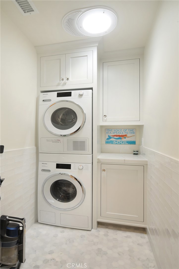 LAUNDRY ROOM - 33721 Flying Jib Drive, Dana Point CA 92629 - photo 12