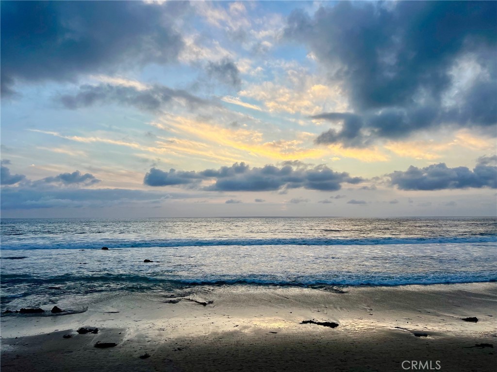 END your days with a walk on Strands Beach! Access through Niguel Shores private gate and avoid 156 stairs! - 33721 Halyard Drive, Dana Point CA 92629 - photo 1