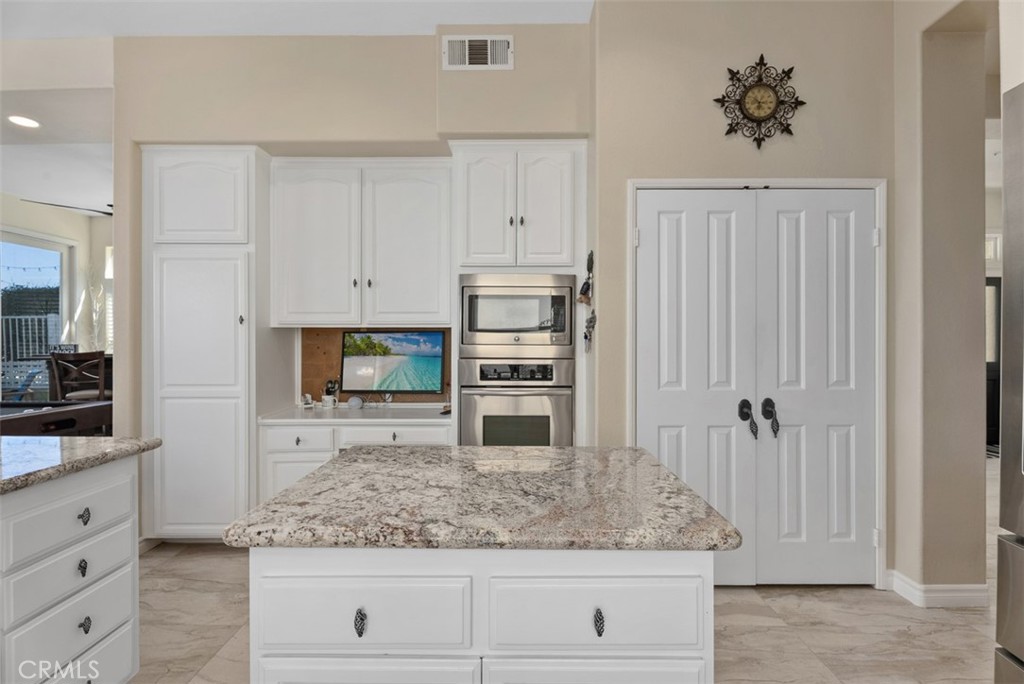 33722 Bridgehampton Drive, Dana Point CA 92629 - photo 11