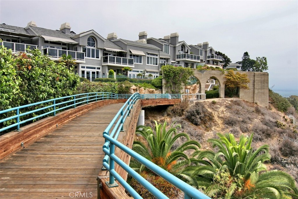 33722 Bridgehampton Drive, Dana Point CA 92629 - photo 48