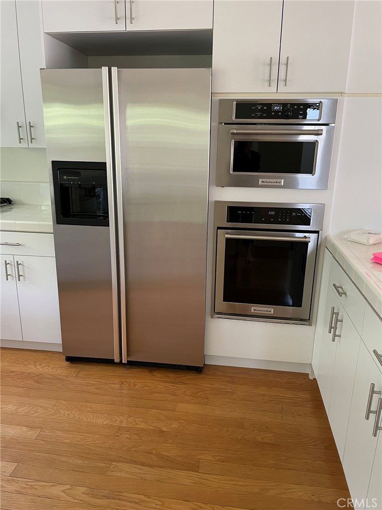 Kitchen - 33722 Chula Vista Ave #B, Dana Point CA 92629 - photo 8