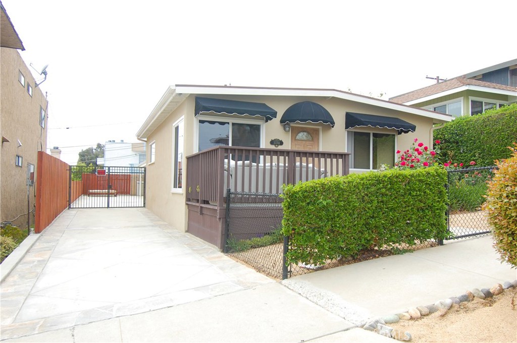 33761 Copper Lantern Street Front house, Dana Point CA 92629 - photo 1