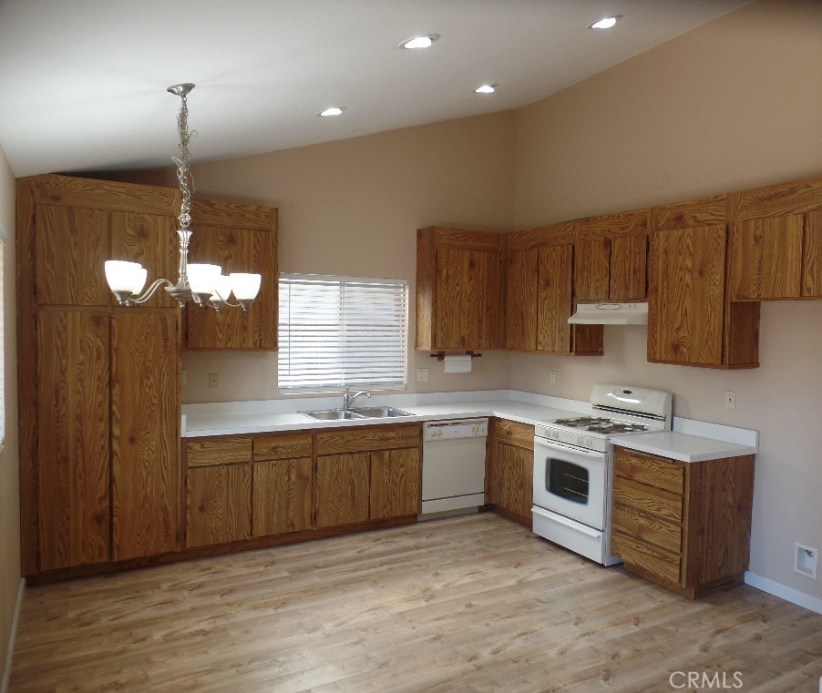 Kitchen /Dining Area - 33771 Alcazar Drive A, Dana Point CA 92629 - photo 1