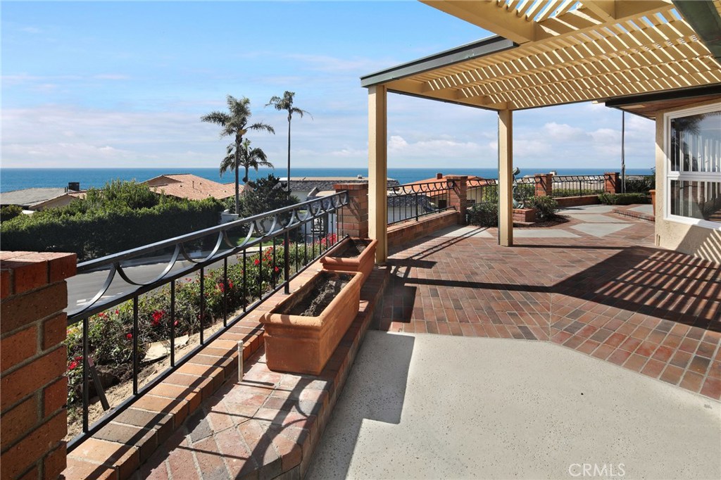 Panoramic Ocean Views - 33771 Magellan, Dana Point CA 92629 - photo 1