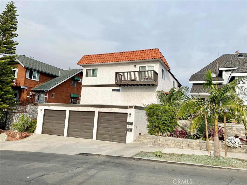 Duplex Building, Townhouse style unit - 33772 Diana Drive B, Dana Point CA 92629 - photo 1