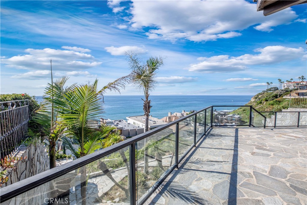 33781 Cabrillo Isle, Dana Point CA 92629 - photo 21