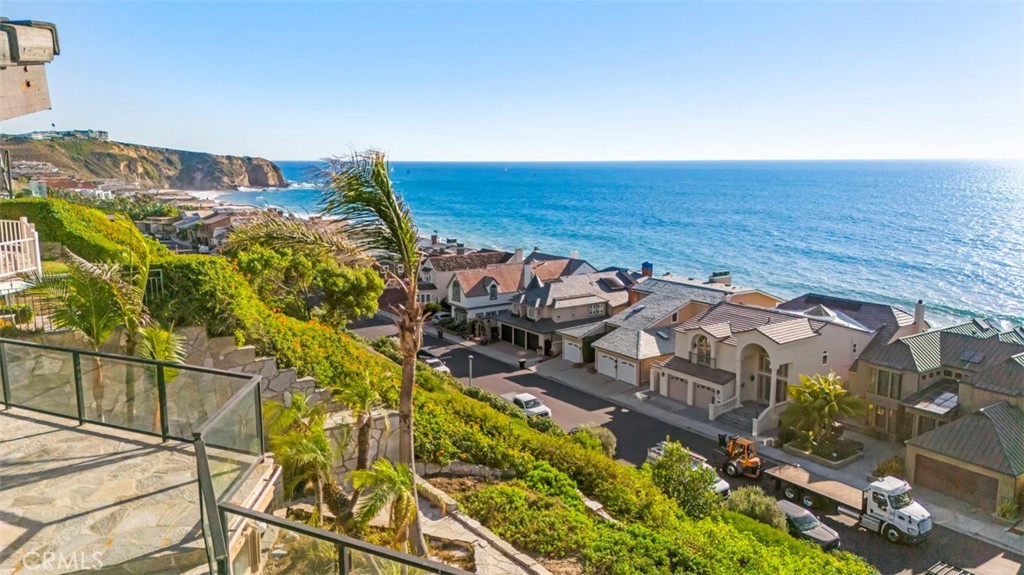 33781 Cabrillo Isle, Dana Point CA 92629 - photo 29