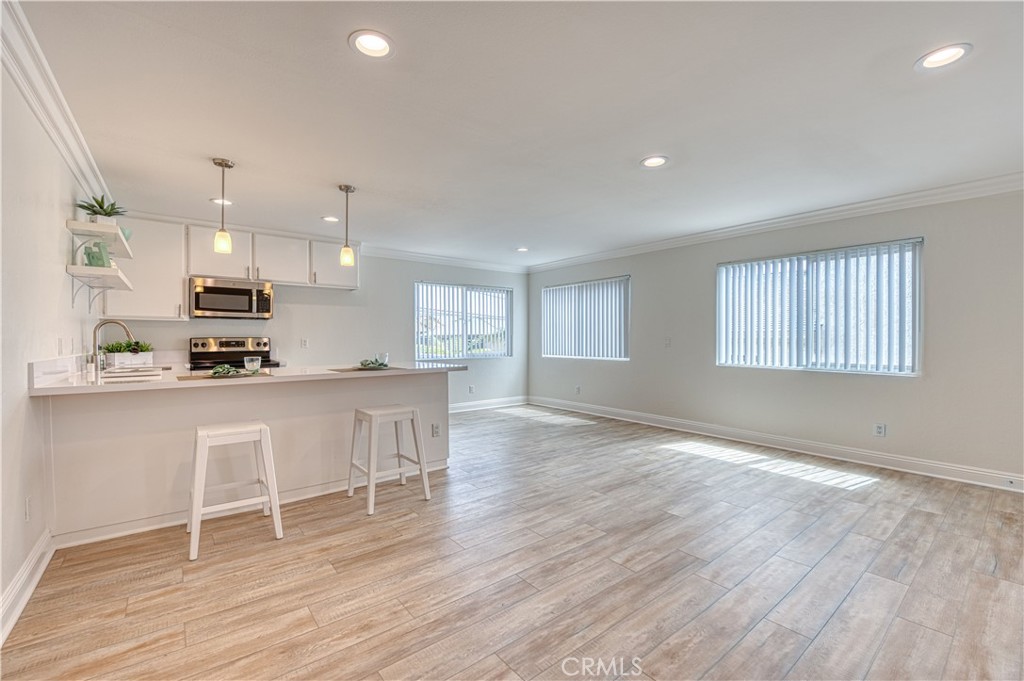 Great Room - 33782 Malaga Drive C, Dana Point CA 92629 - photo 4