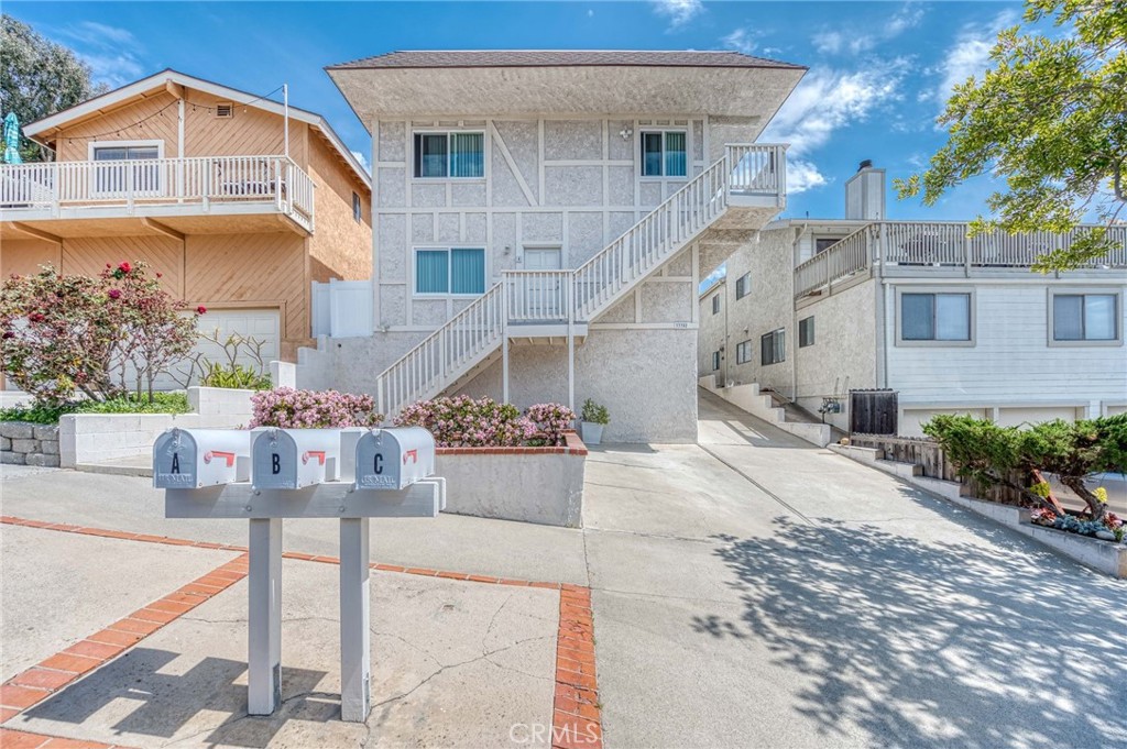 Front of the Building - 33782 Malaga Drive C, Dana Point CA 92629 - photo 8