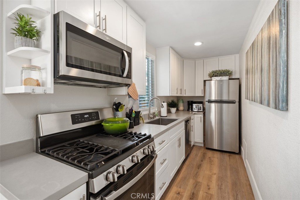 33782 Robles Drive, Dana Point CA 92629 - photo 19
