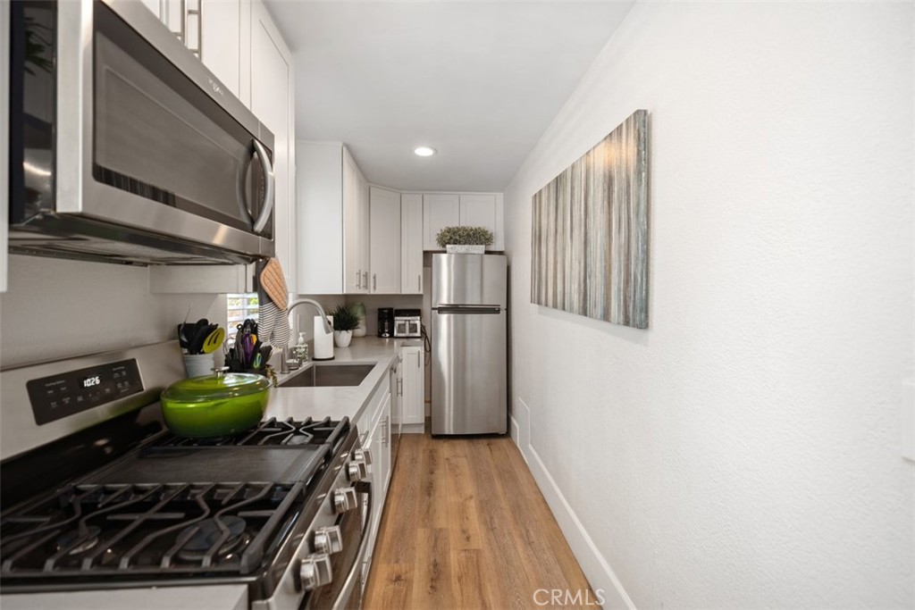33782 Robles Drive, Dana Point CA 92629 - photo 20