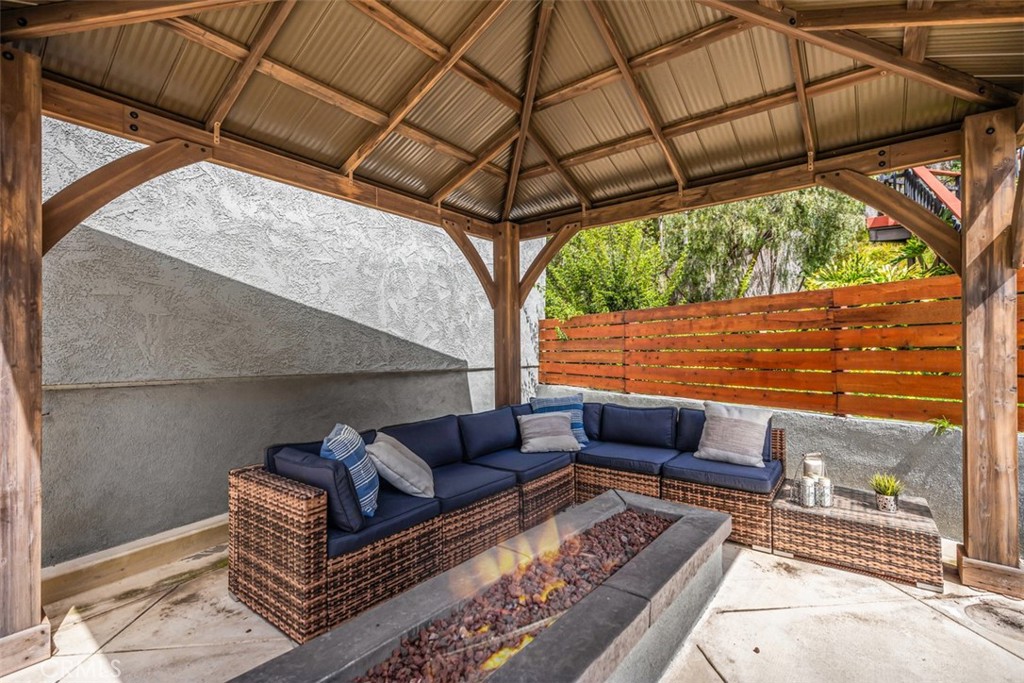 33782 Robles Drive, Dana Point CA 92629 - photo 35