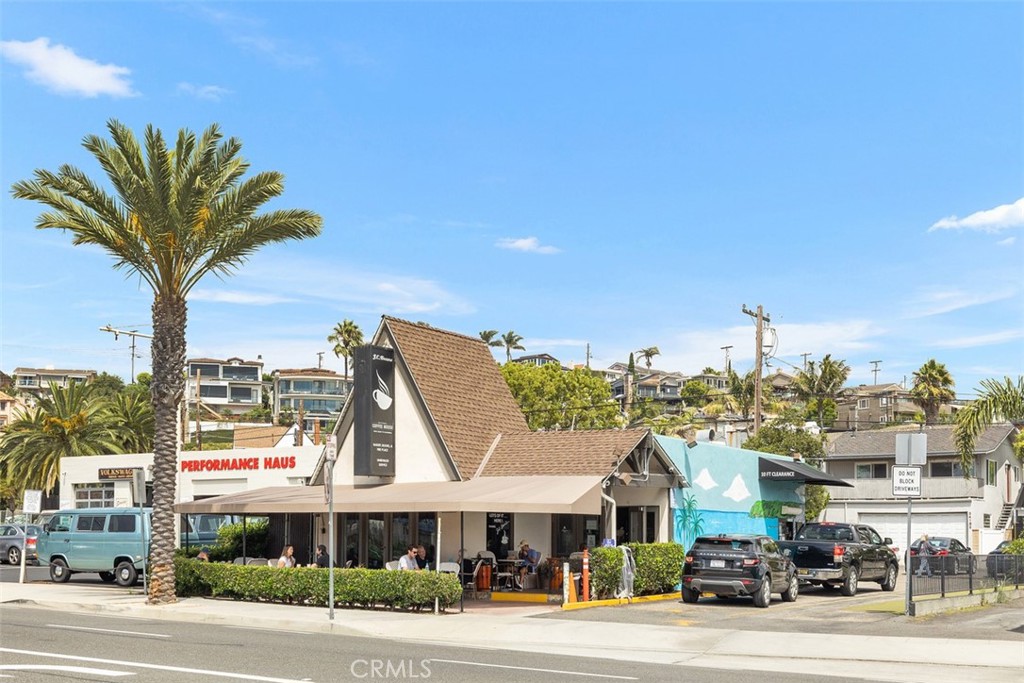 33782 Robles Drive, Dana Point CA 92629 - photo 65