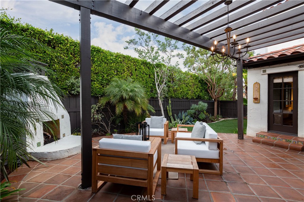 33791 Granada, Dana Point CA 92629 - photo 50