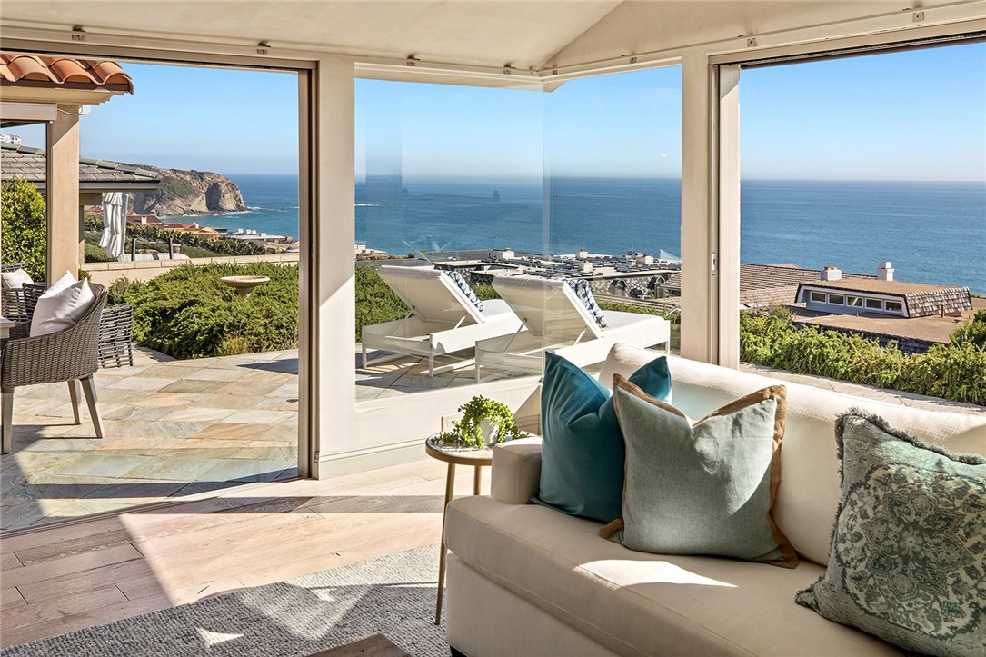 Welcome home to 33821 Shackleton Isle in gorgeous Niguel Shores! - 33821 Shackleton Isle, Dana Point CA 92629 - photo 1