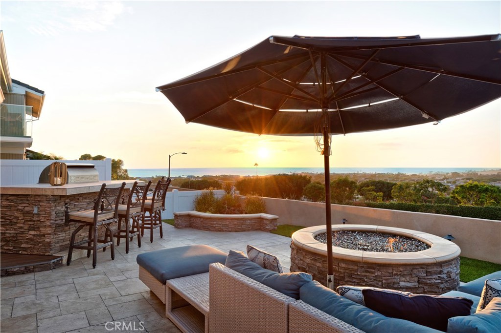 Panoramic ocean and hillside views! - 33845 Manta Court, Dana Point CA 92629 - photo 1