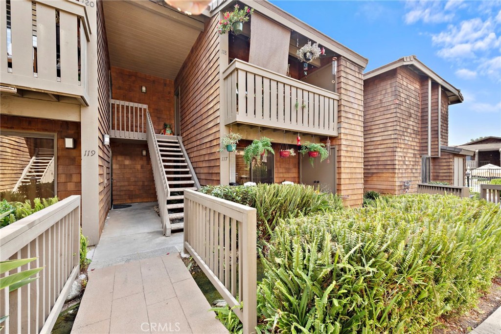 Entry - 33852 Del Obispo 117, Dana Point CA 92629 - photo 1