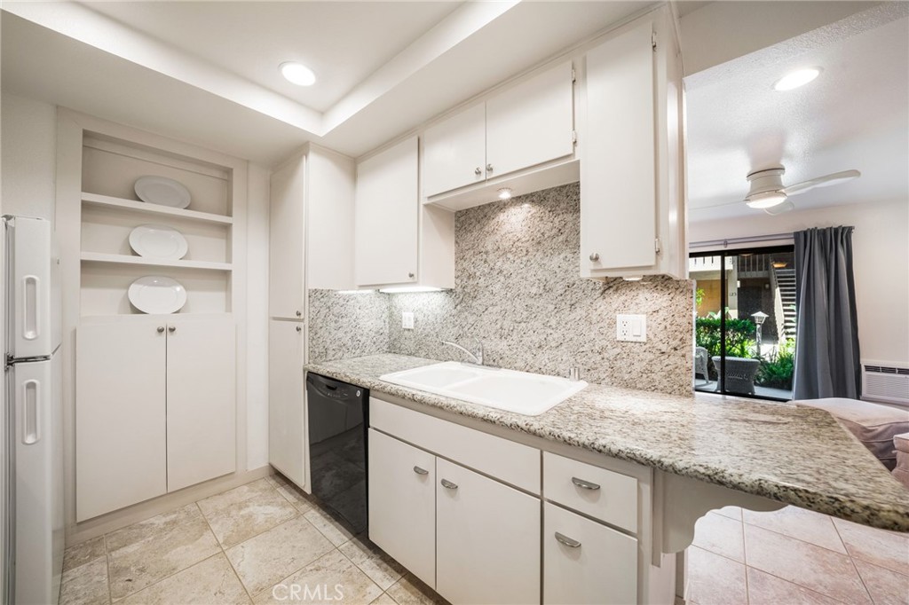 33852 Del Obispo 119, Dana Point CA 92629 - photo 15