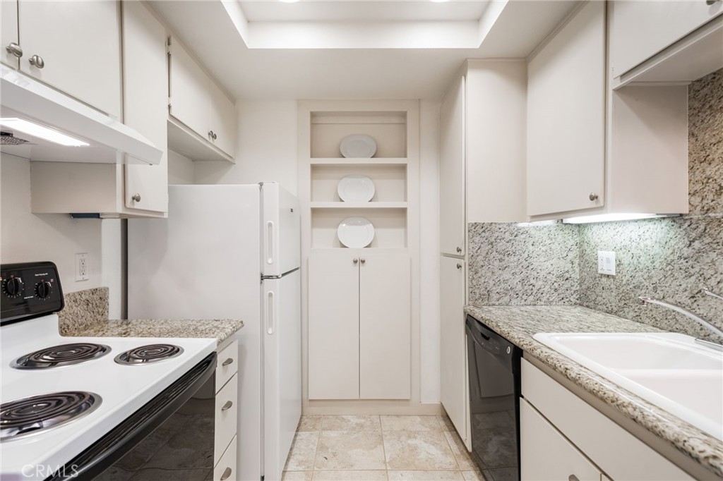 33852 Del Obispo 119, Dana Point CA 92629 - photo 16