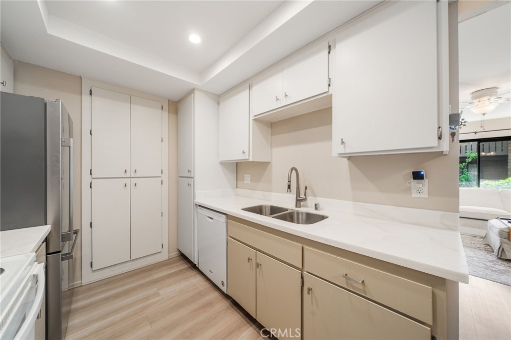 33852 Del Obispo 97, Dana Point CA 92629 - photo 11