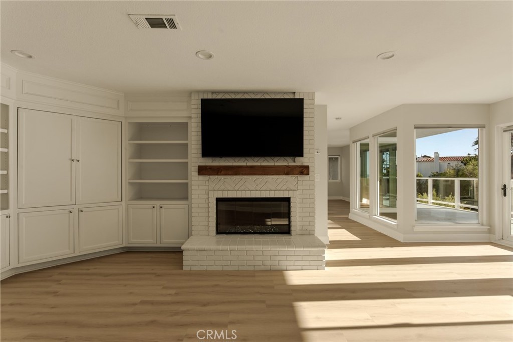 Brand new 65 inch Smart TV. - 33852 Orilla Road, Dana Point CA 92629 - photo 8