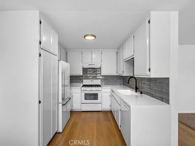 33856 Pequito A, Dana Point CA 92629 - photo 2