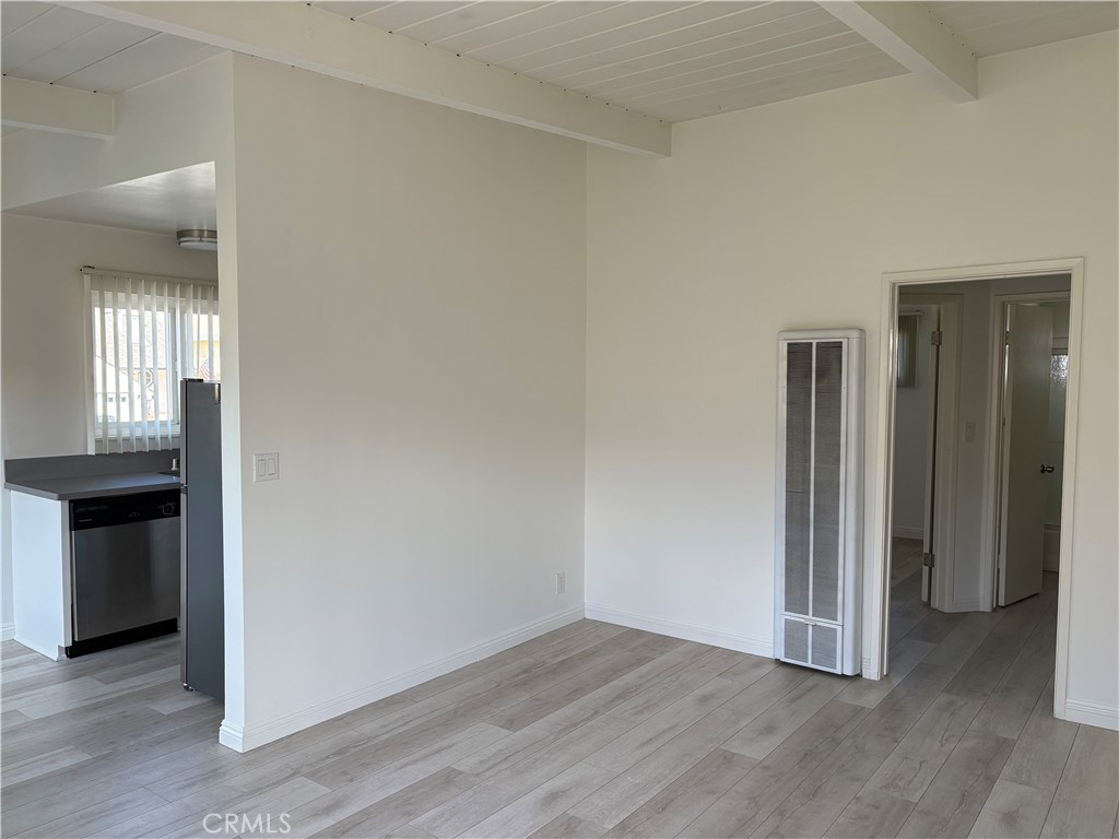 Living space to kitchen - 33862 Diana A, Dana Point CA 92629 - photo 7