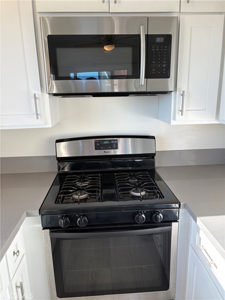 Kitchen - 33862 Diana A, Dana Point CA 92629 - photo 12