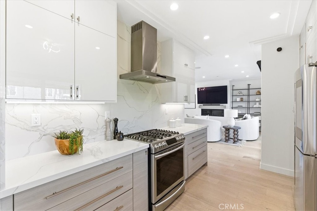 Kitchen, with the living area beyond. - 33871 Calle La Primavera, Dana Point CA 92629 - photo 9