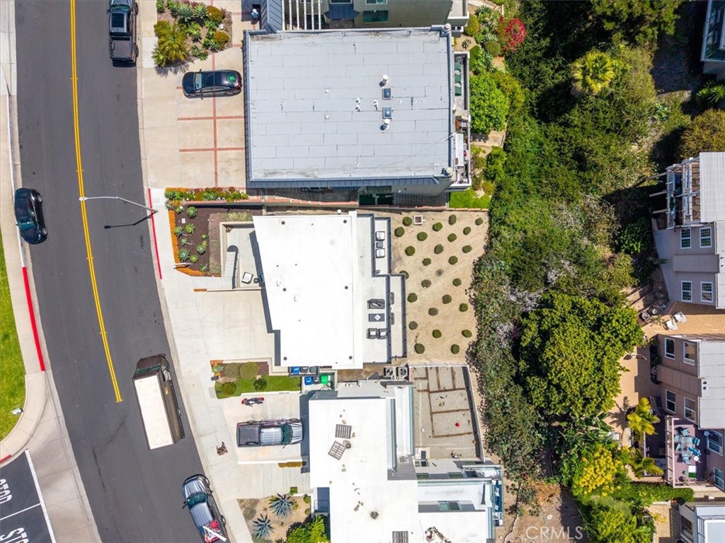 Aerial view of the street and surrounding homes. - 33871 Calle La Primavera, Dana Point CA 92629 - photo 29