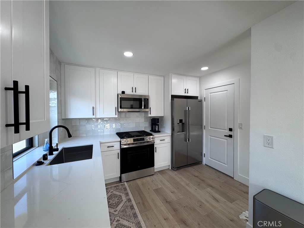 33871 Copper Lantern B, Dana Point CA 92629 - photo 2