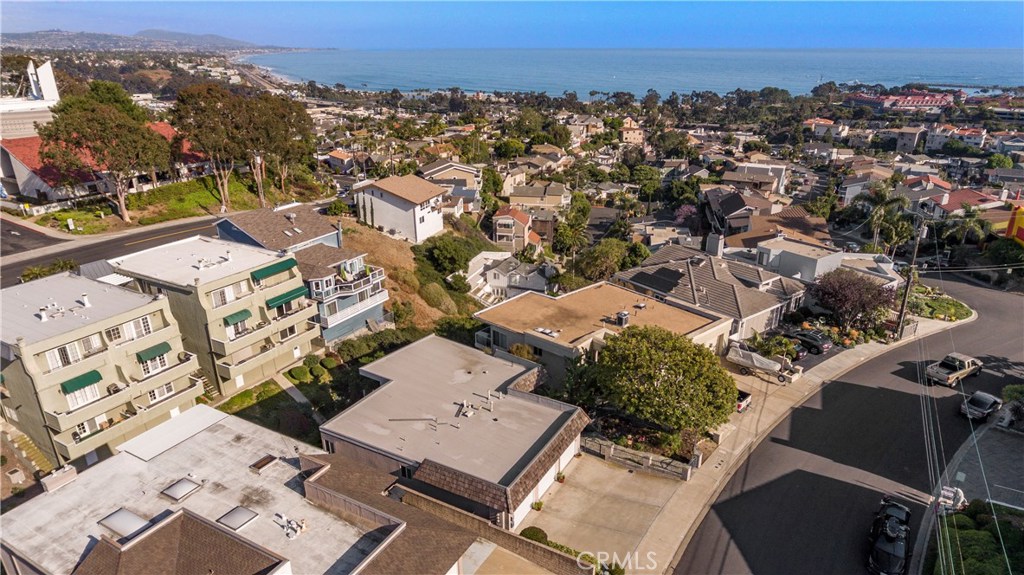 33882 Pequito Dr. #3 Dana Point. Fabulous 3 Br 2 Ba Single Level Condo with Ocean View. Located in Historic Lantern Dist - 33882 Pequito Drive 3, Dana Point CA 92629 - photo 1