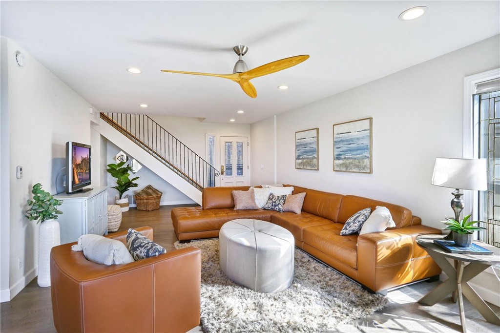 33885 Manta Court, Dana Point CA 92629 - photo 3