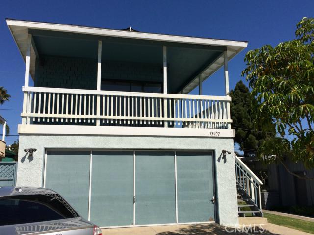 Covered wrap around deck off living room - 33902 Malaga Drive, Dana Point CA 92629 - photo 1