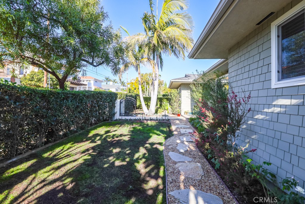 33902 Valencia Place, Dana Point CA 92629 - photo 23