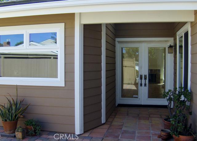 FRONT ENTRANCE WITH DOUBLE DOORS - 33922 Faeroe Bay, Dana Point CA 92629 - photo 1