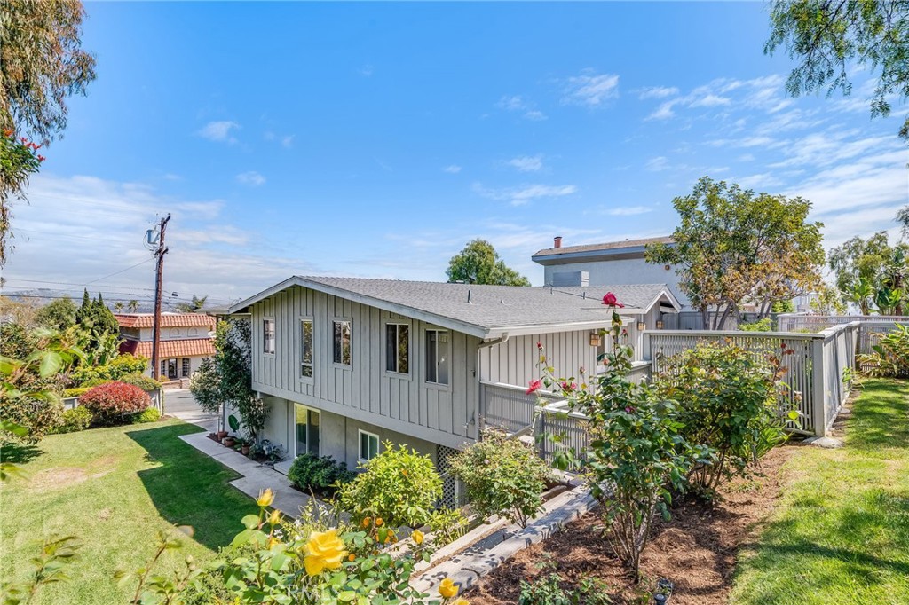 33932 Granada Drive, Dana Point CA 92629 - photo 1