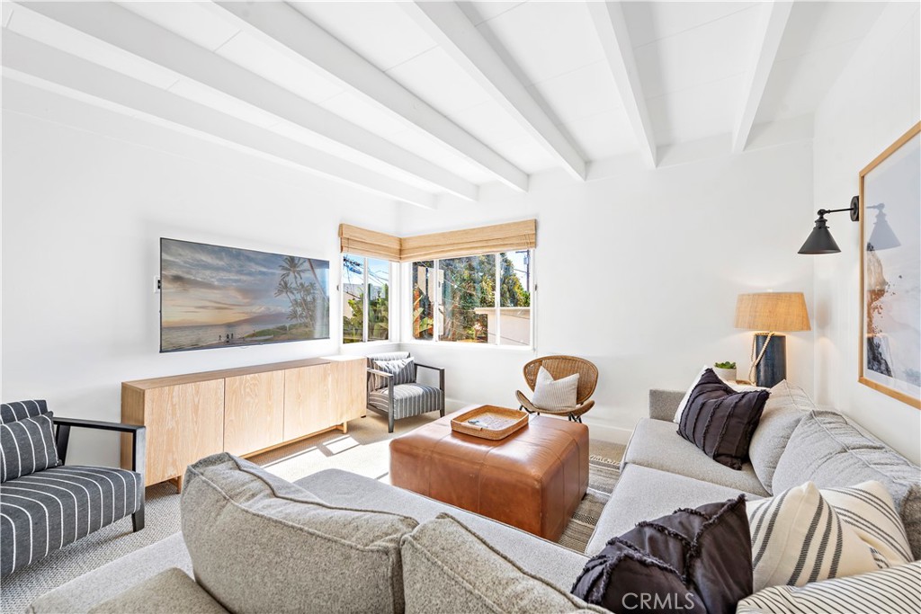 Comfortable living room seating, great ocean breezes too with windows and Dutch door open - 33936 Amber Lantern Street, Dana Point CA 92629 - photo 5