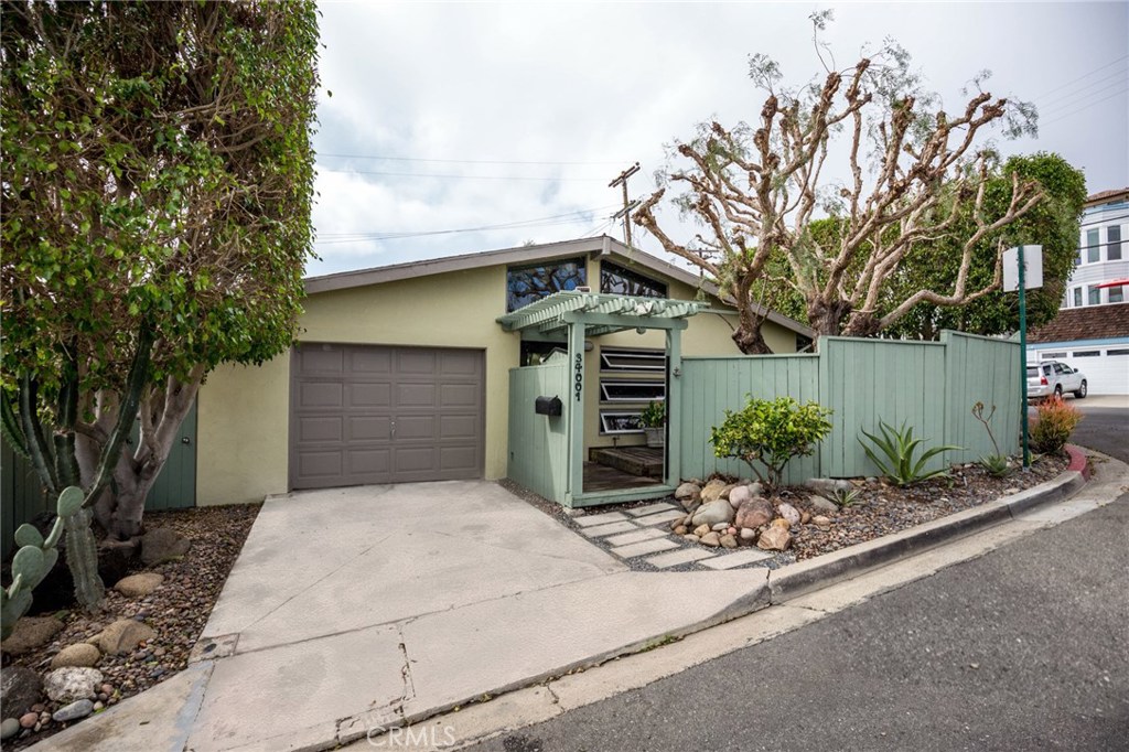 34001 Zarzito, Dana Point CA 92629 - photo 1