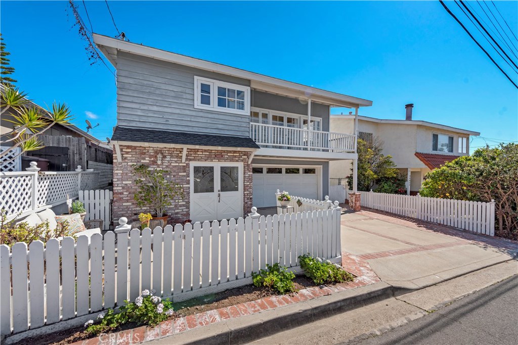Welcome home to your beautiful beach house! - 34012 Zarzito Drive, Dana Point CA 92629 - photo 1