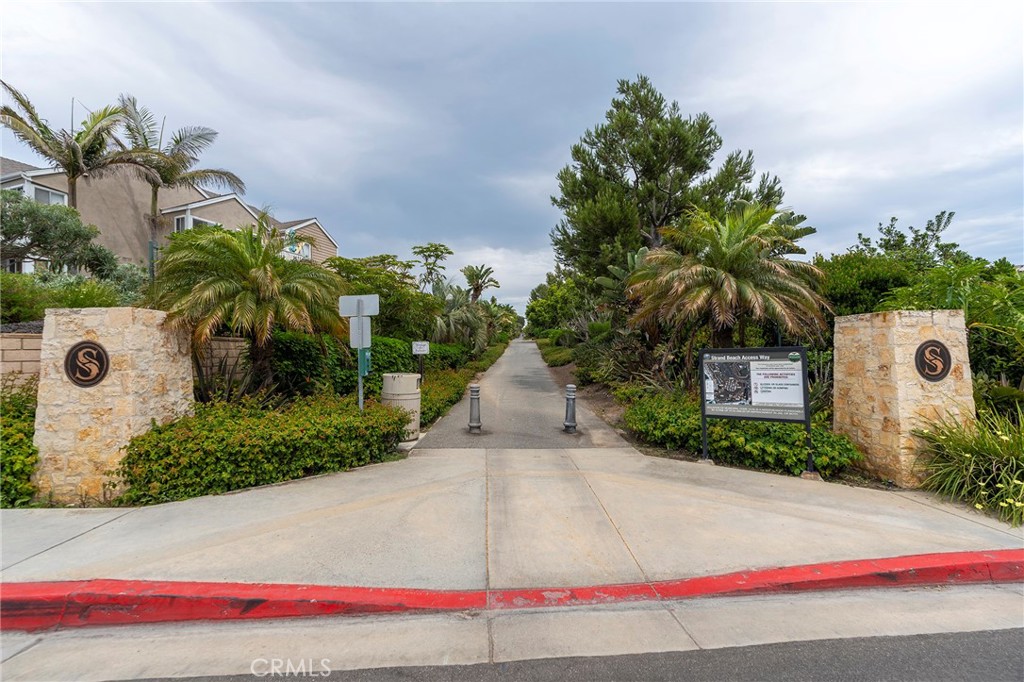 Pedestrian Pathway from Complex to PCH - 34026 Selva Road 70, Dana Point CA 92629 - photo 31