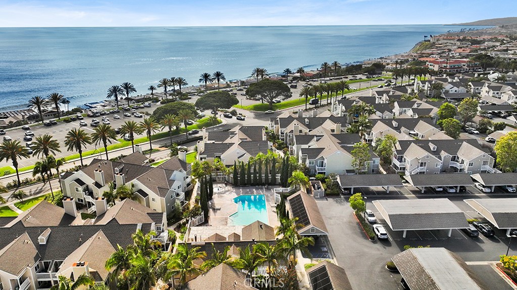 Condo complex is located right next to beautiful Strand Beach. - 34040 #127 Selva 127, Dana Point CA 92629 - photo 1