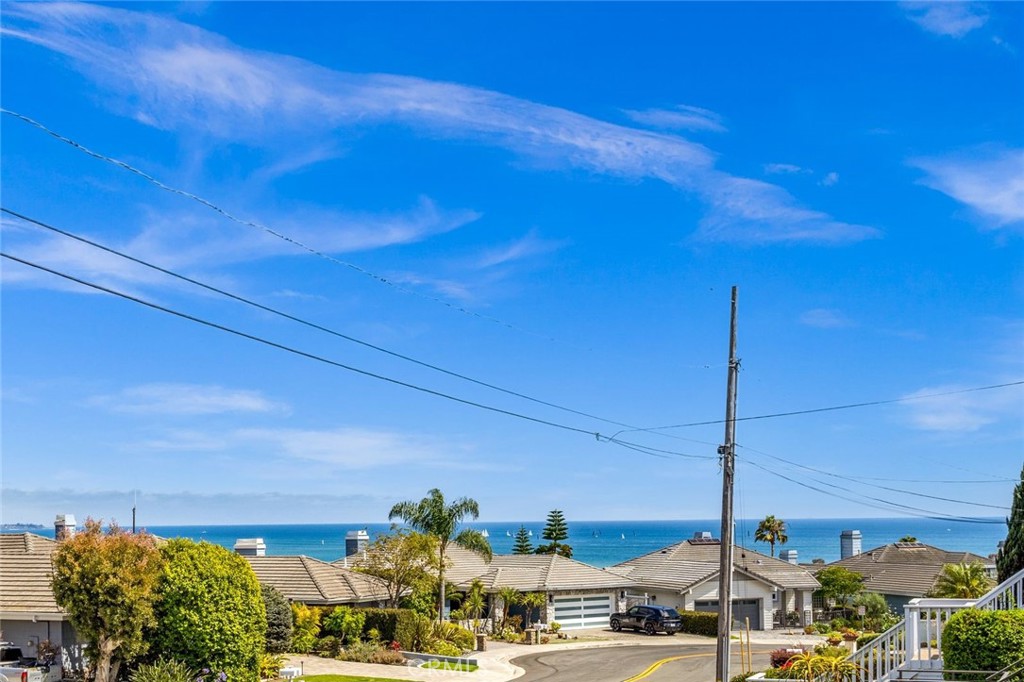 Sit down ocean views. Watch the sailboats. - 34041 Calle La Primavera, Dana Point CA 92629 - photo 5