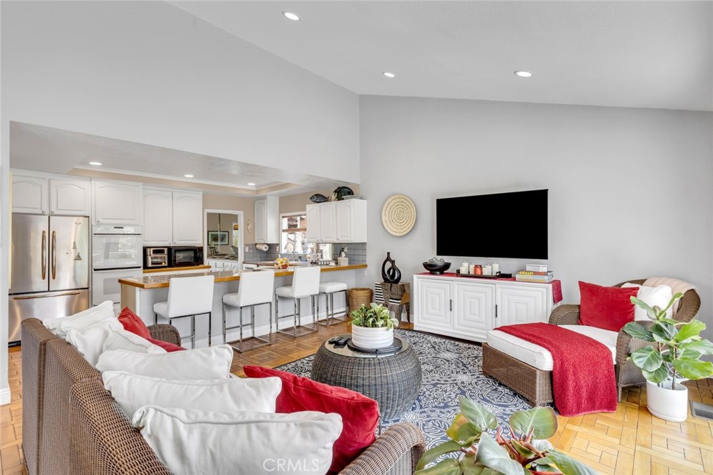 34041 Calle La Primavera, Dana Point CA 92629 - photo 17