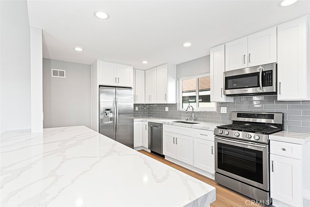 34041 Silver Lantern Street, Dana Point CA 92629 - photo 14