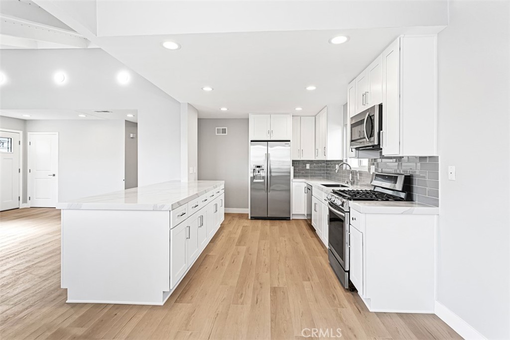 34041 Silver Lantern Street, Dana Point CA 92629 - photo 15