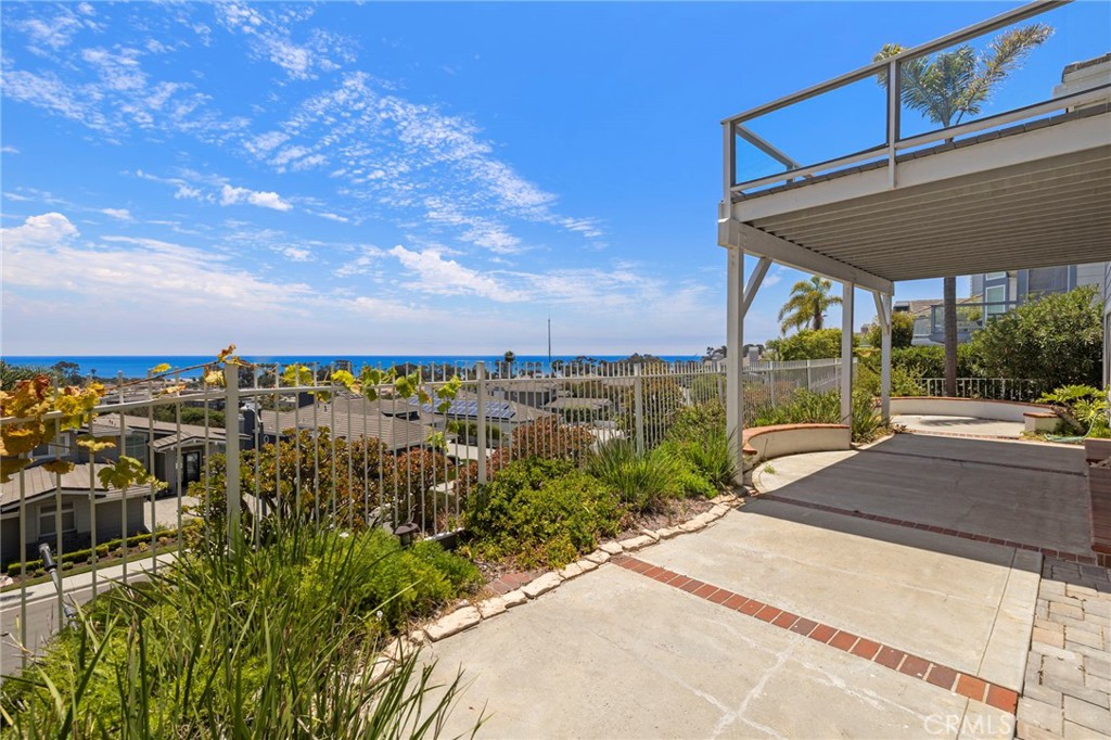 34042 Cambridge Road, Dana Point CA 92629 - photo 18