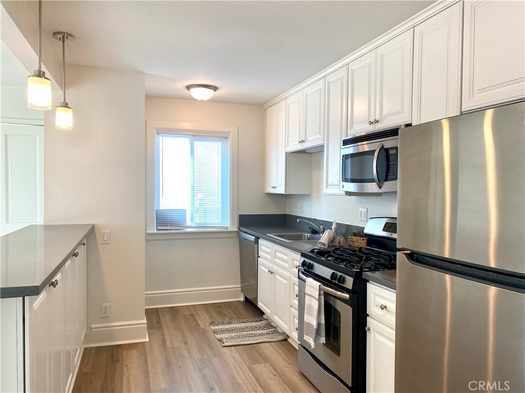 Kitchen - 34062 La Serena Drive A, Dana Point CA 92629 - photo 2
